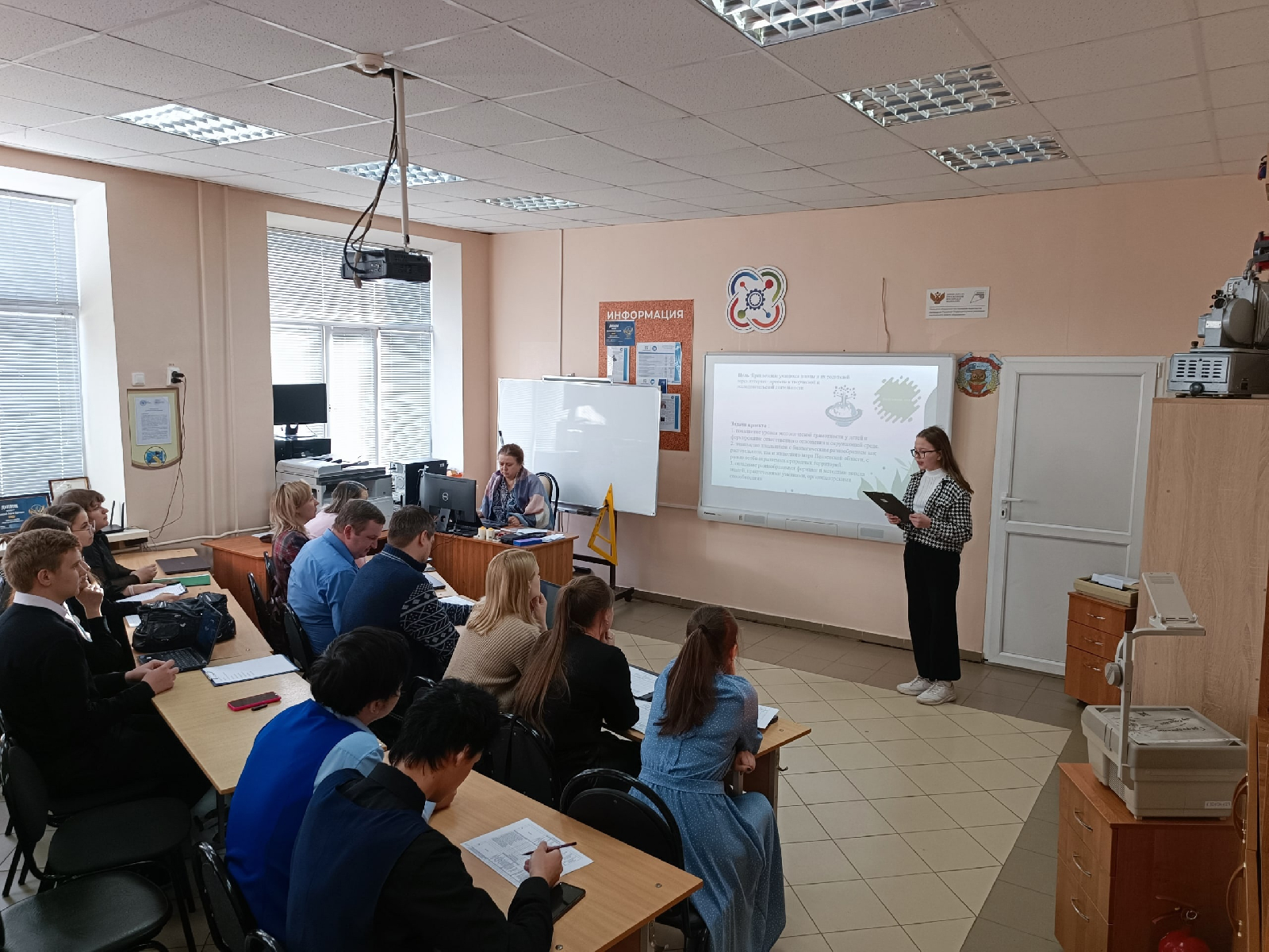 Представители кафедры ИиМОИМ приняли участие в работе секции «Computer science Открытого регионального конкурса исследовательских и проектных работ школьников «Высший пилотаж - Пенза», 2023